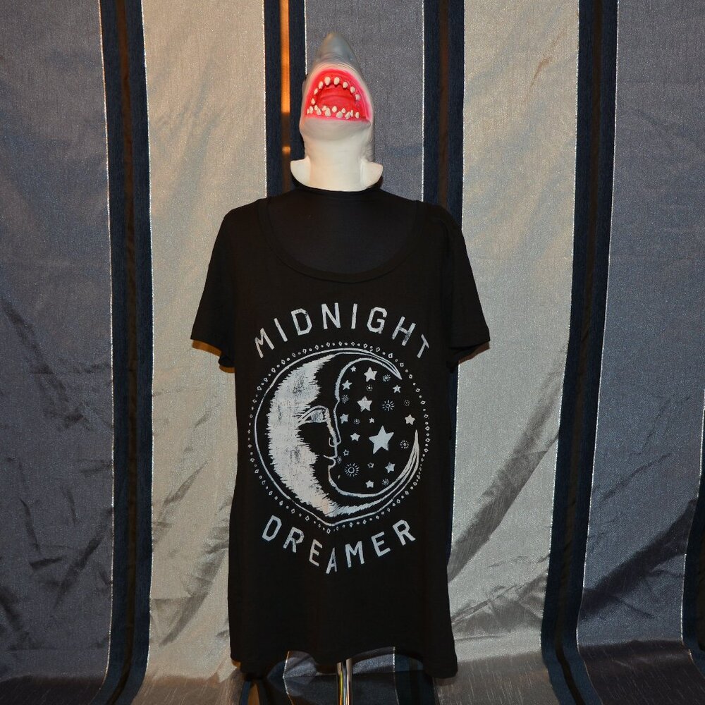 Torrid Midnight Dreamer Moon Stars Tee Shirt Black Size 1 New with Tags NWT Plus